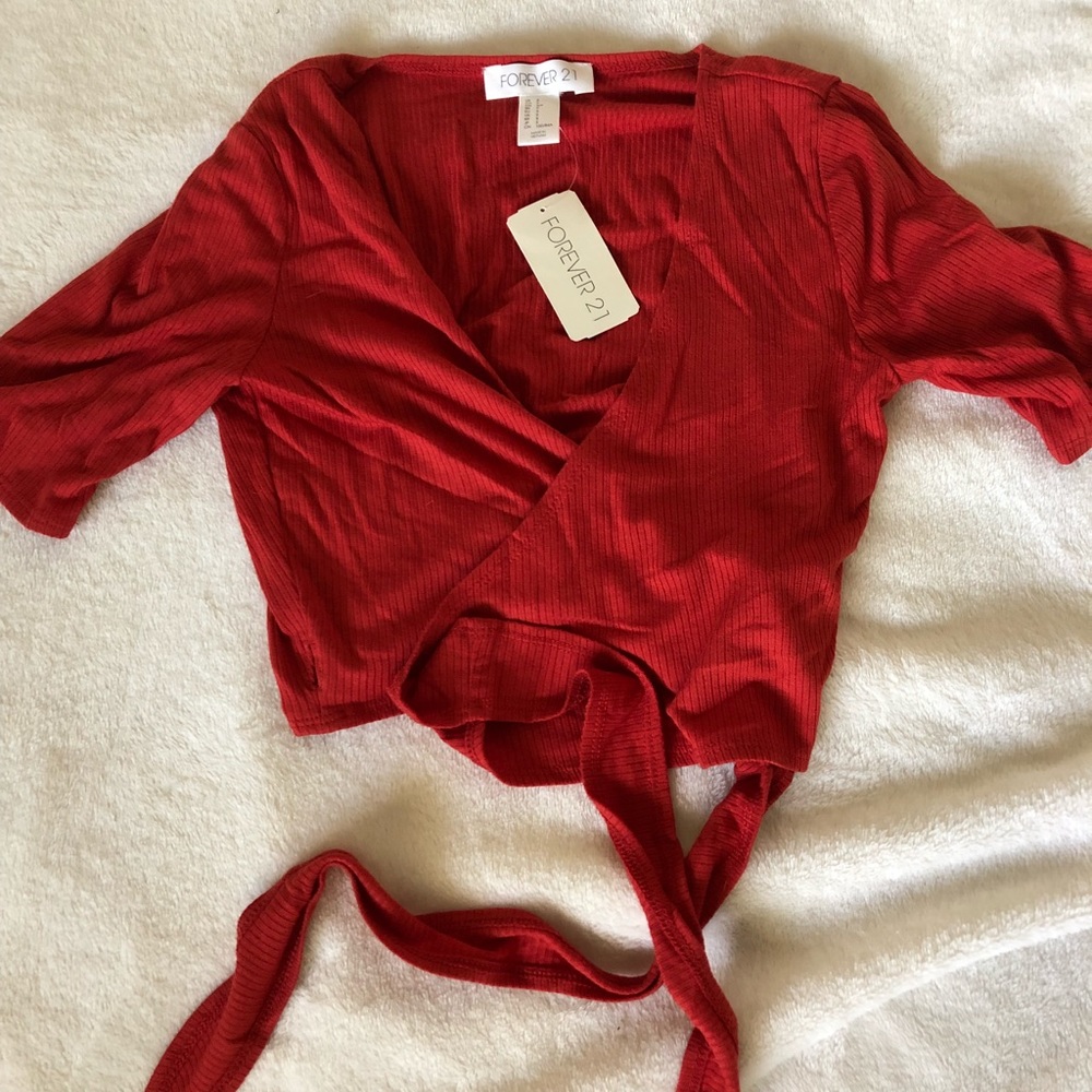 NWT Forever 21 cropped wrap top